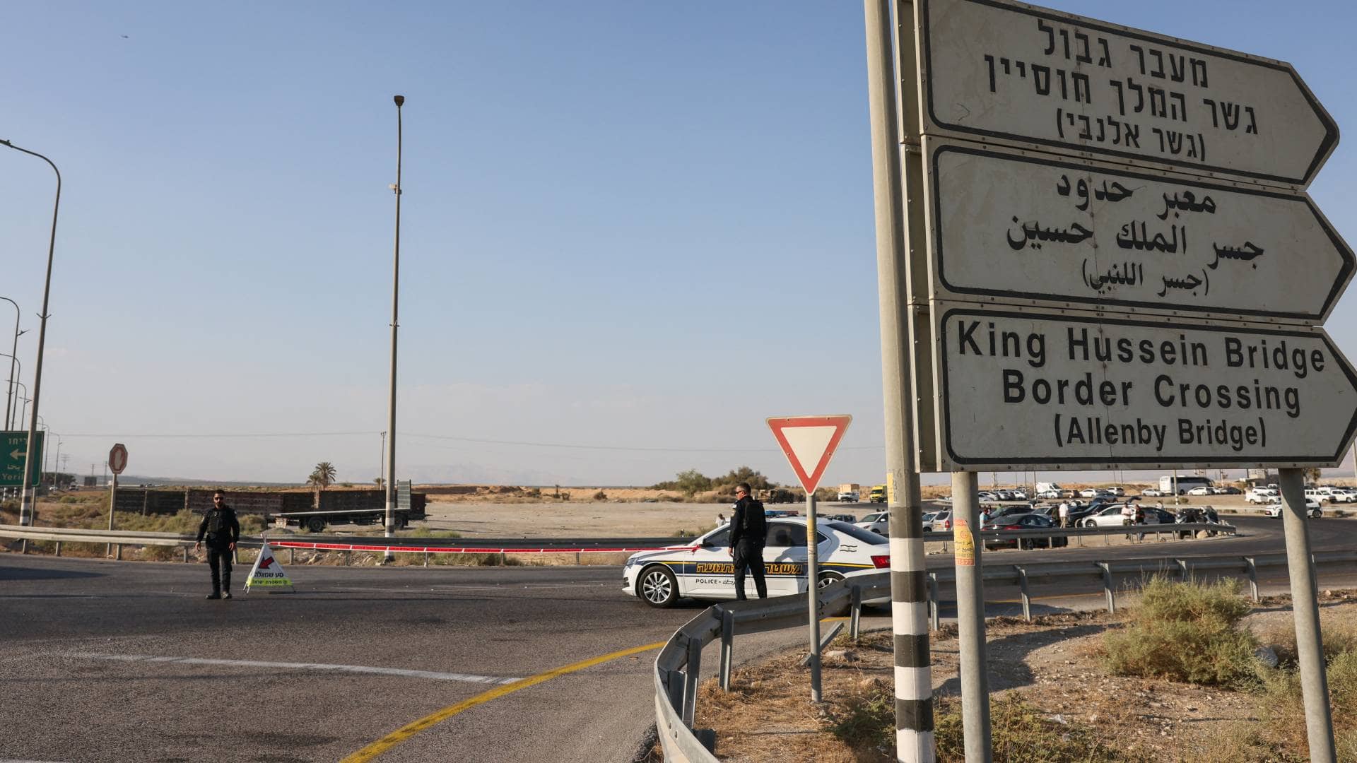 تحقيق لـ"الدار" يكشف كيف حوّل الاحتلال رحلة "الجسر" إلى جحيم على المغادرين.. فيديو