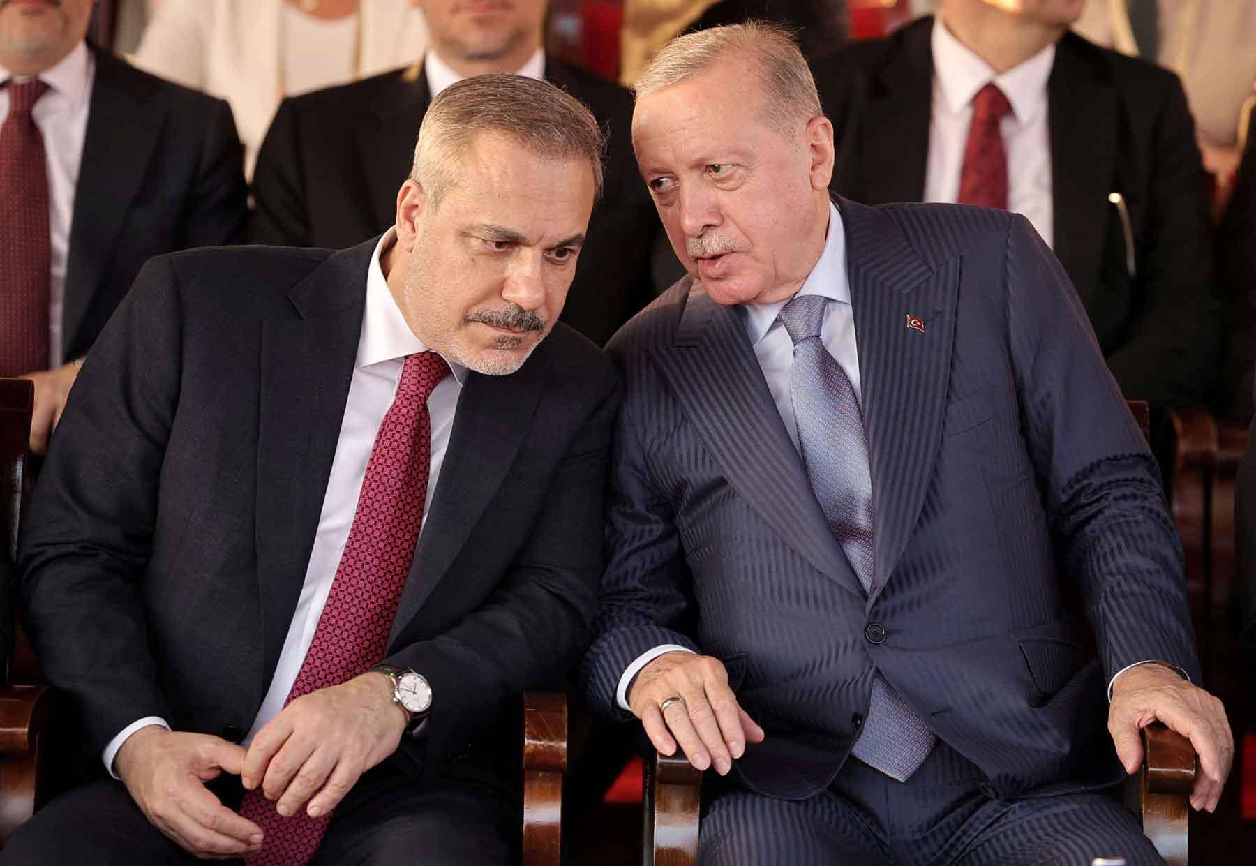 أردوغان يعلن انضمام وزير الخارجية التركي هاكان فيدان لـ "مجلس السلام" في غزة