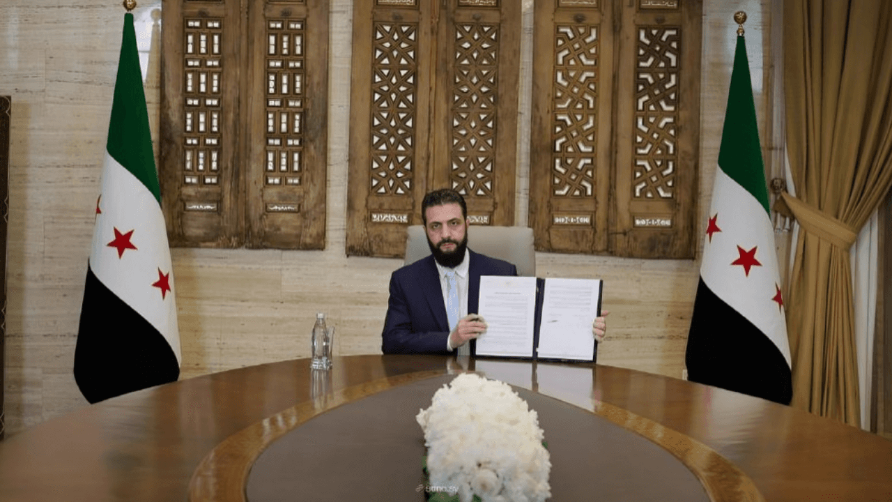 الشرع يوقع اتفاقا لوقف إطلاق النار ودمج قوات قسد بالكامل في الجيش السوري