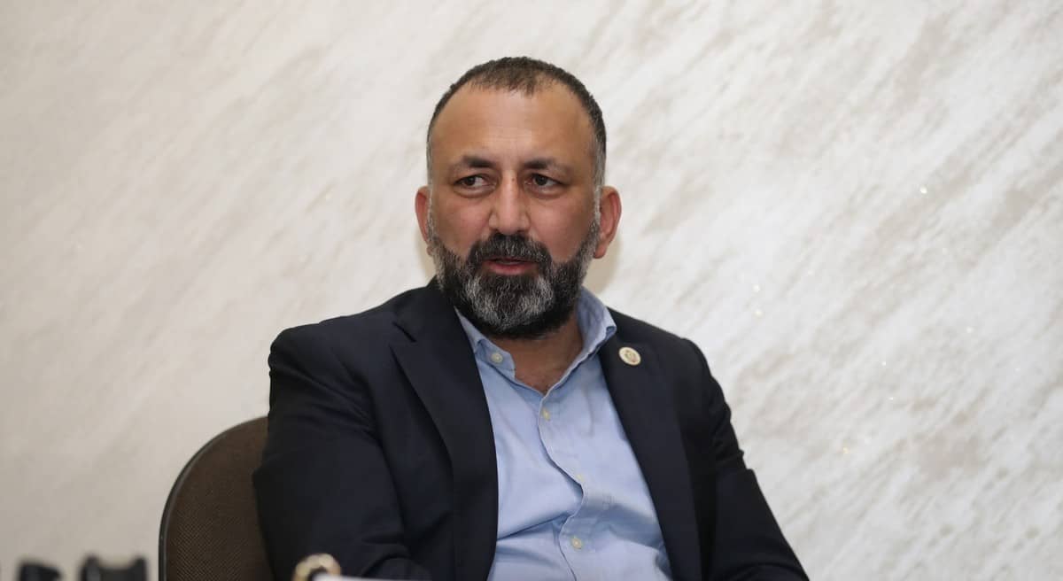 اختراق حساب "واتساب" الخاص برئيس نادي الوحدات السابق بشار الحوامدة